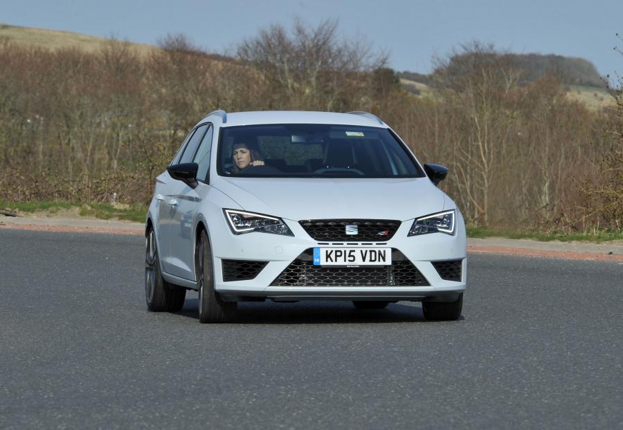  Seat Leon ST Cupra 280 2015 года  (UK) (фото 14 из 30)